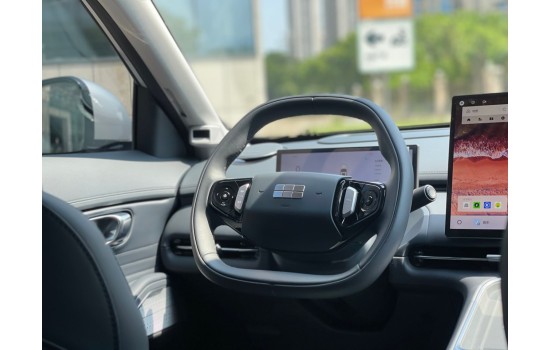 Geely Starship 7 EM-i, 200км Starship, 2025, модель 2026 года, пробег 1,5 тысяч км